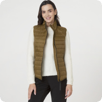 G�r Veckans Fynd! Just nu kan du fynda en sk�n l�ttvikts-v�st (finns tre olika f�rger) kraftigt priss�nkt! Den blir perfekt nu n�r kylan �r p� v�g bort och v�ren st�r f�r d�rren :) Nu endast 399 kr (ord.pris 599 kr)